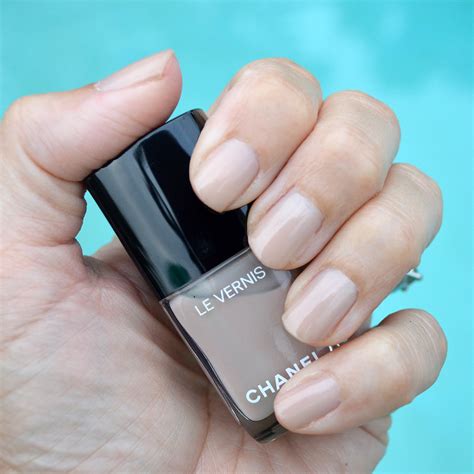 buy chanel afterglow le vernis|chanel longwear nail polish review.